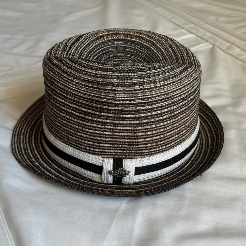 Packable Hat - Picture 2 of 6